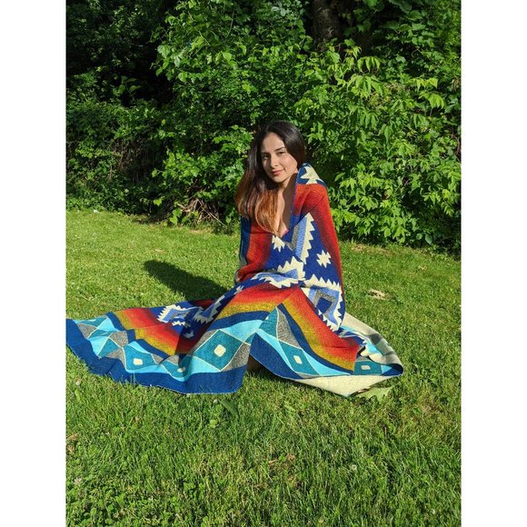 Alpaca Queen Size Blanket, Imperial Blue Geometrical Throw, Native Design Campin - Picture 1 of 10